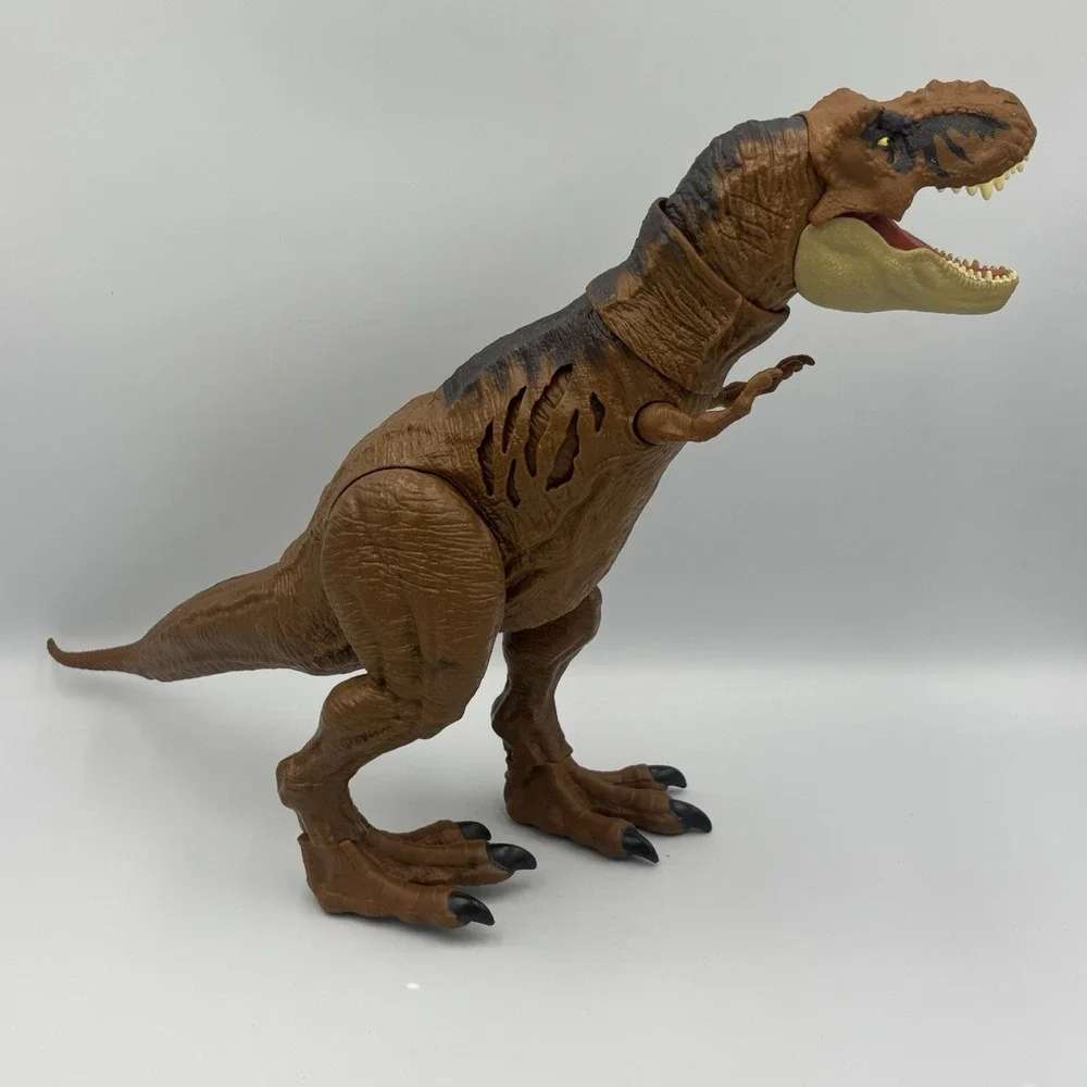 Jurassic World Dominion Extreme Damage Tyrannosaurus Rex Exclusive‎